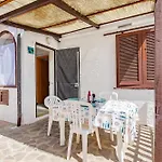 Bouganville * Palazzo (Livorno)