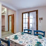 Bouganville * Palazzo (Livorno)