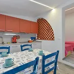 Bouganville * Palazzo (Livorno)