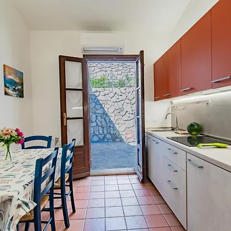 Apartment Bouganville
