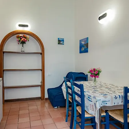 Bouganville Apartment *