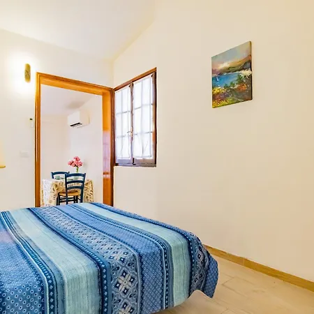 Bouganville Apartment Palazzo (Livorno)