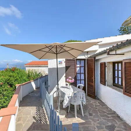 Apartment Bouganville *