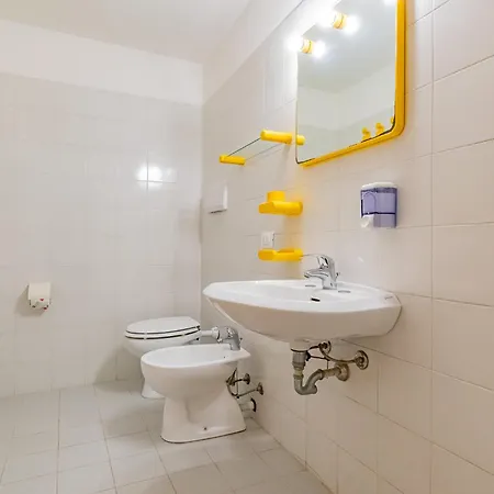 Lägenhet Bouganville Palazzo (Livorno)