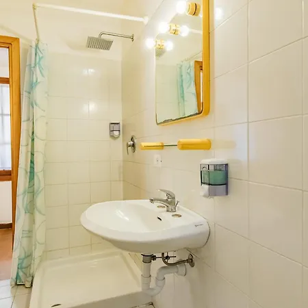 Bouganville Appartement Palazzo (Livorno)