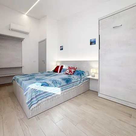 Apartment Bouganville Palazzo (Livorno)