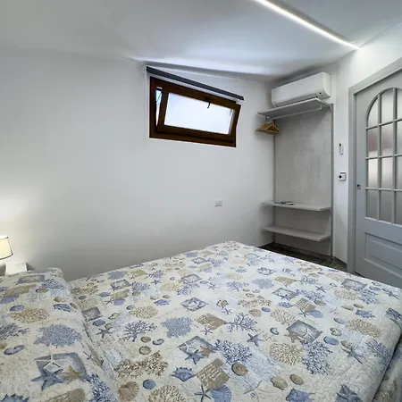 Bouganville Apartment *