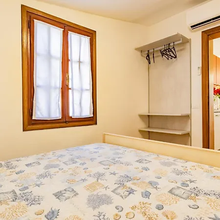 Apartment Bouganville *