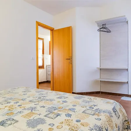 Bouganville Apartment *