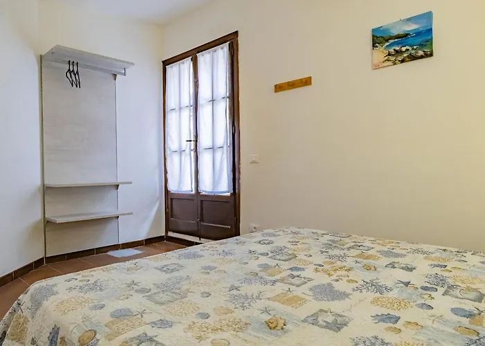 Bouganville Palazzo (Livorno)