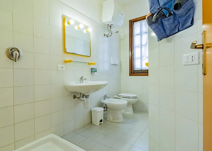 Bouganville Palazzo (Livorno)